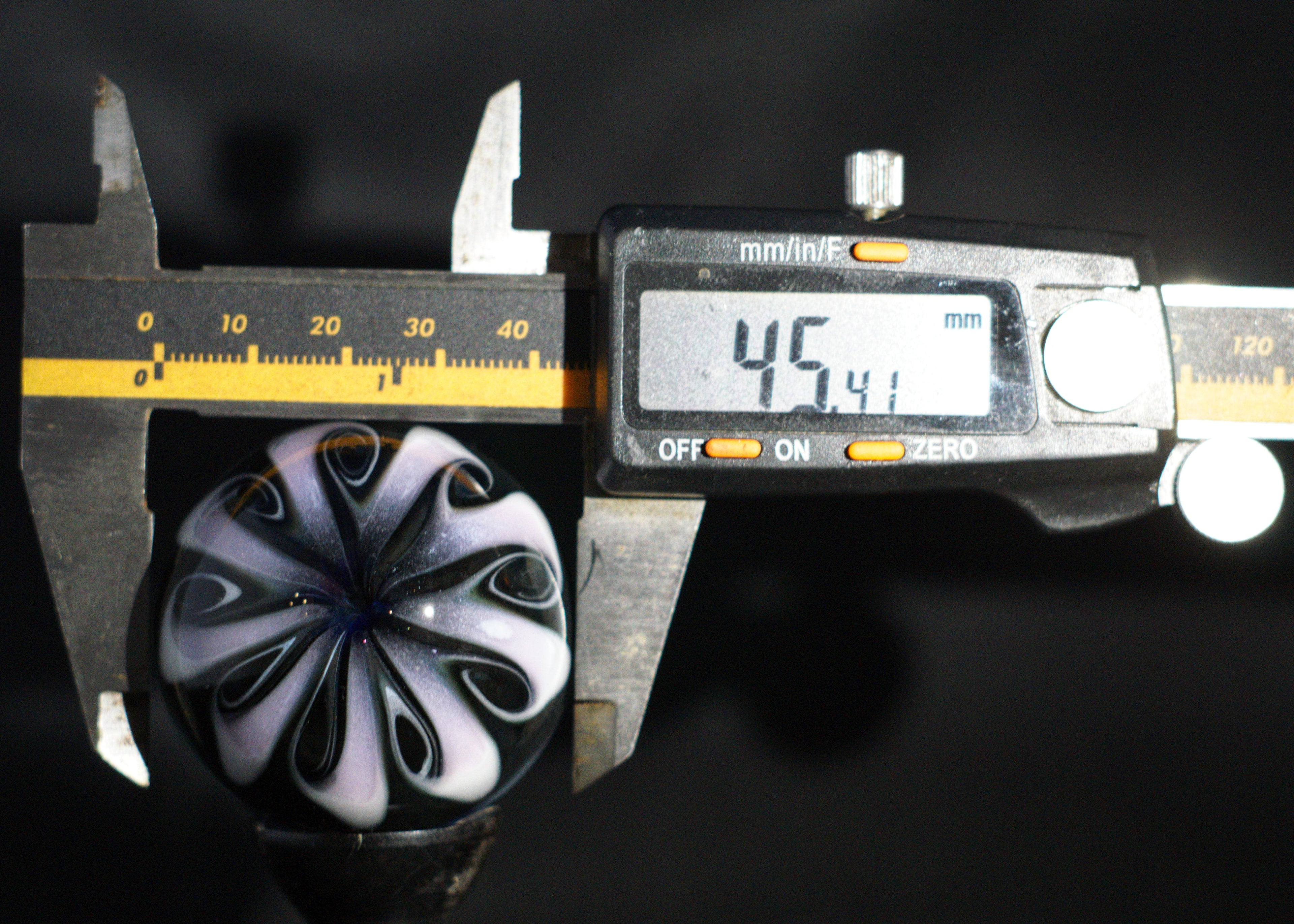 Oversized Galaxy + Black And White Marble 45mm