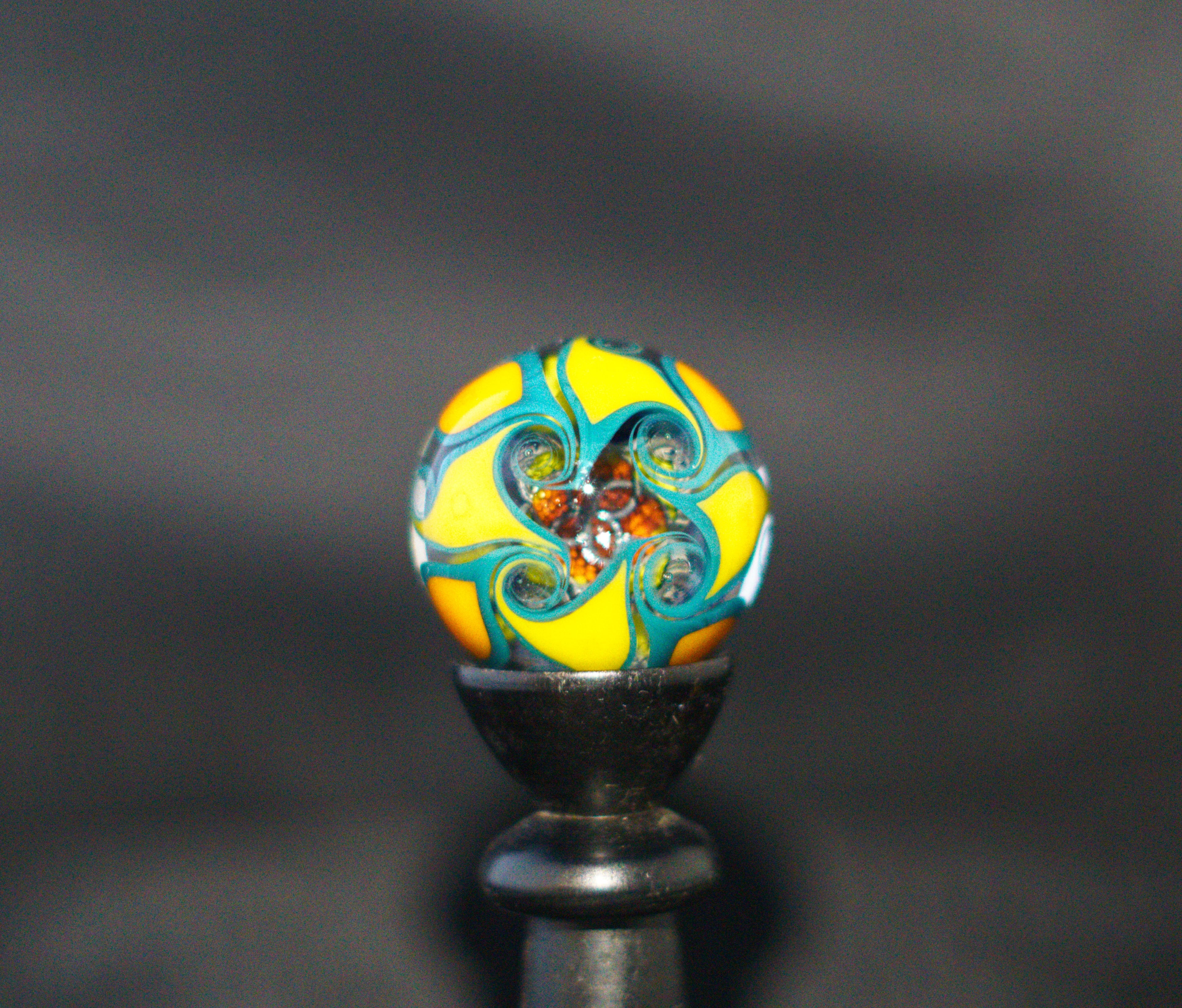 Swirls Over Mosaic Marble 33mm